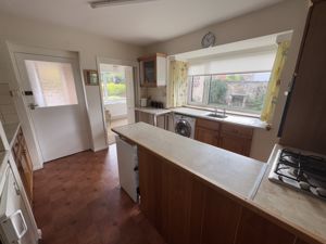 Photo 21- click for photo gallery